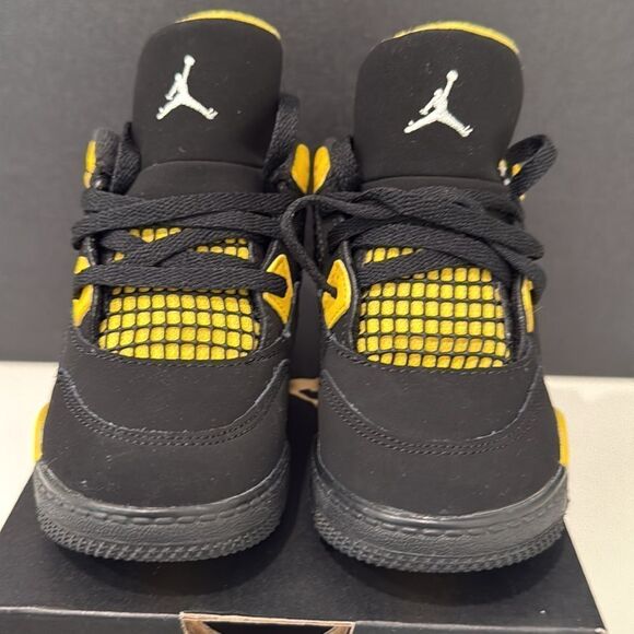 Kids Nike Air Jordan 4 Retro “Thunder” - Picture 2 of 9